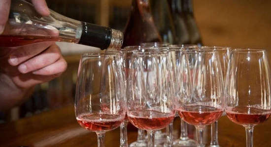 Half Day Boutique Wine Tour ex Queenstown Gallery Banner 1