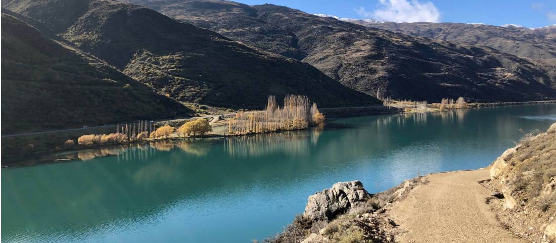 Lake Dunstan Trail 1 Day Self-guided Tour Gallery Banner 3