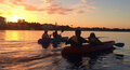Surfers Paradise Sunset Kayaking Tour Thumbnail 1
