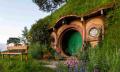 Hobbiton Movie Set Tour from the Shire&#39;s Rest Thumbnail 1