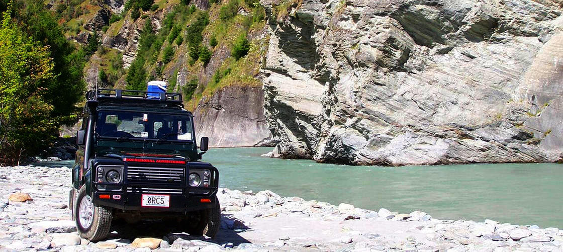 4WD near water