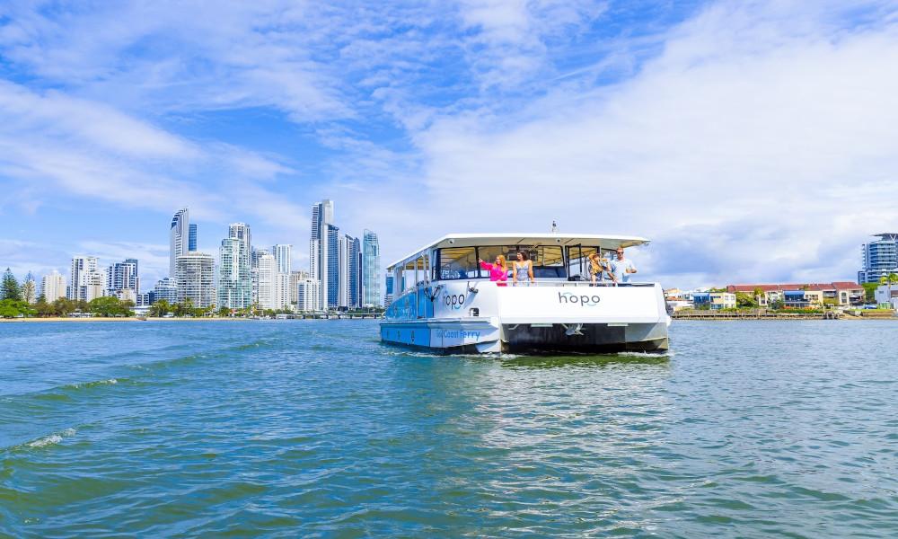 5 Day Multi Park Pass + Free Hopo Return Sea World Cruise