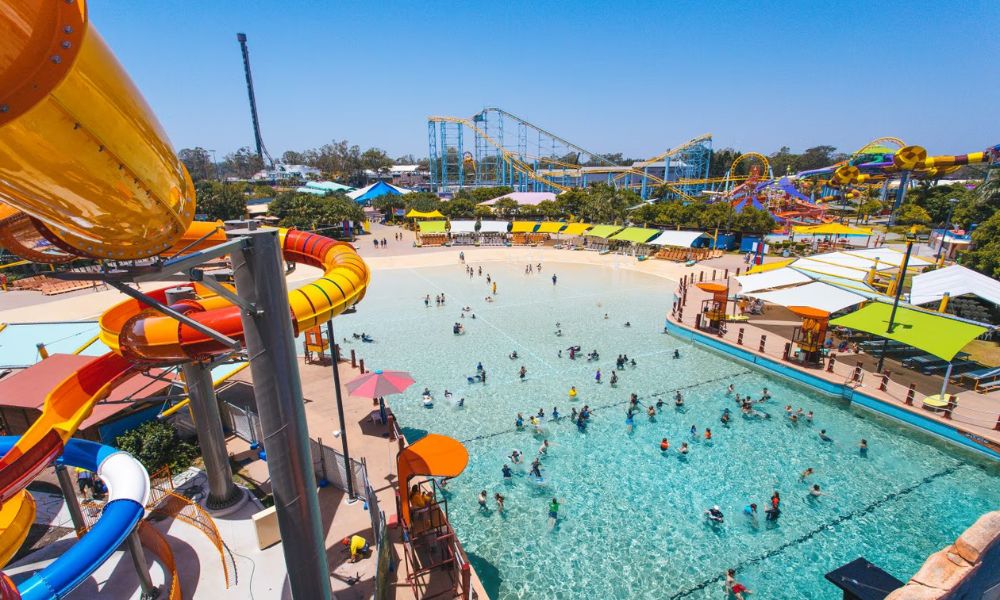 WhiteWater World Season Pass + Unlimited Sipper Cup