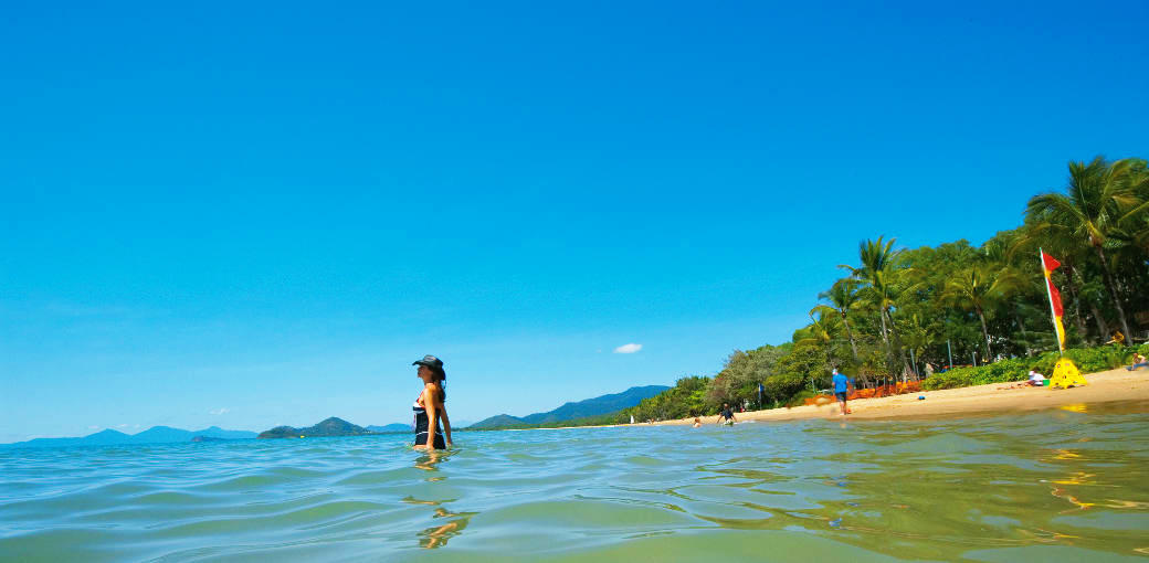 Free Things To Do  Palm Cove Beach