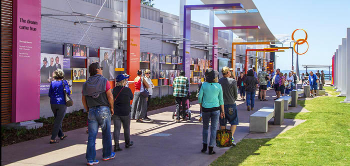 Free Things To Do  Bee Gees Way