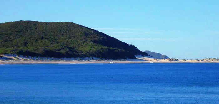 Free Things To Do  Fingal Bay Beach